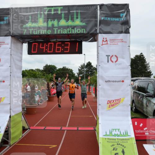 15.06.2025 - 7 Türme Triathlon Michael Strokosch http://msf.ph/oto/7974152 15.06.2025 14:06:31 Ziel 196, 370, 989, 1130 meine-sportfotos.de