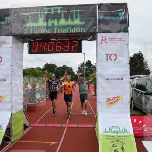 15.06.2025 - 7 Türme Triathlon Michael Strokosch http://msf.ph/oto/7974163 15.06.2025 14:06:32 Ziel 196, 370, 989, 1130 meine-sportfotos.de