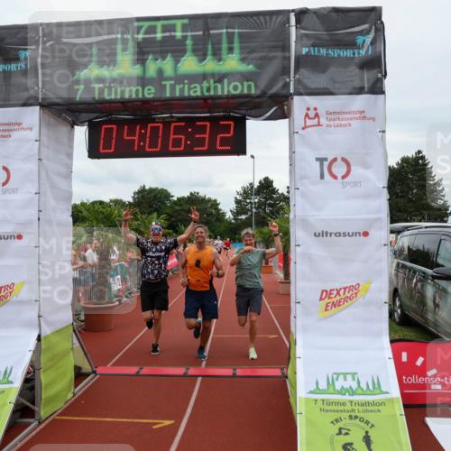 15.06.2025 - 7 Türme Triathlon Michael Strokosch http://msf.ph/oto/7974167 15.06.2025 14:06:32 Ziel 196, 370, 989, 1130 meine-sportfotos.de