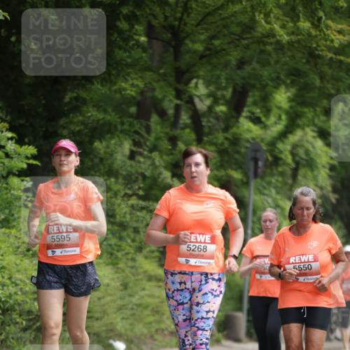15.06.2025 - REWE Women's Run Jannik Wohlers http://msf.ph/oto/7974205 15.06.2025 10:08:55 Laufen 5595, 5268, 5550 meine-sportfotos.de