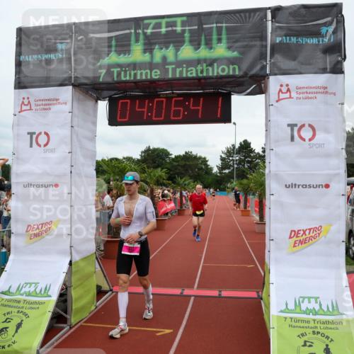 15.06.2025 - 7 Türme Triathlon Michael Strokosch http://msf.ph/oto/7974226 15.06.2025 14:06:41 Ziel 311, 807, 1074 meine-sportfotos.de