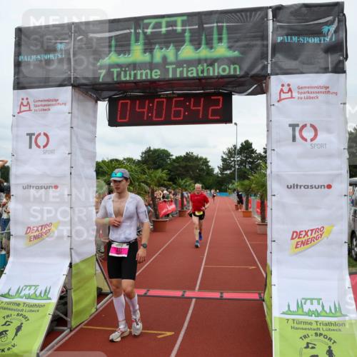 15.06.2025 - 7 Türme Triathlon Michael Strokosch http://msf.ph/oto/7974229 15.06.2025 14:06:41 Ziel 311, 807, 1074 meine-sportfotos.de