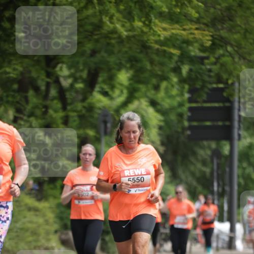 15.06.2025 - REWE Women's Run Jannik Wohlers http://msf.ph/oto/7974233 15.06.2025 10:08:56 Laufen 3502, 5550 meine-sportfotos.de