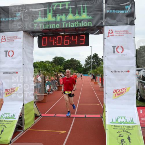 15.06.2025 - 7 Türme Triathlon Michael Strokosch http://msf.ph/oto/7974247 15.06.2025 14:06:43 Ziel 311, 807, 1074 meine-sportfotos.de