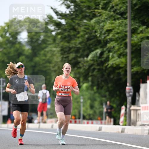 15.06.2025 - REWE Women's Run Dr. Thomas Lammeyer http://msf.ph/oto/7974260 15.06.2025 10:39:35 Laufen 5353 meine-sportfotos.de