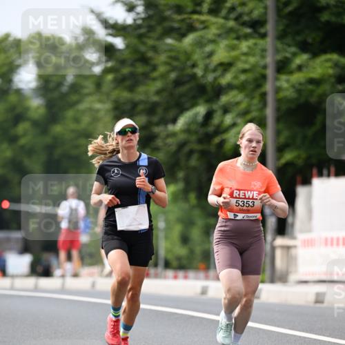 15.06.2025 - REWE Women's Run Dr. Thomas Lammeyer http://msf.ph/oto/7974288 15.06.2025 10:39:36 Laufen 5353 meine-sportfotos.de
