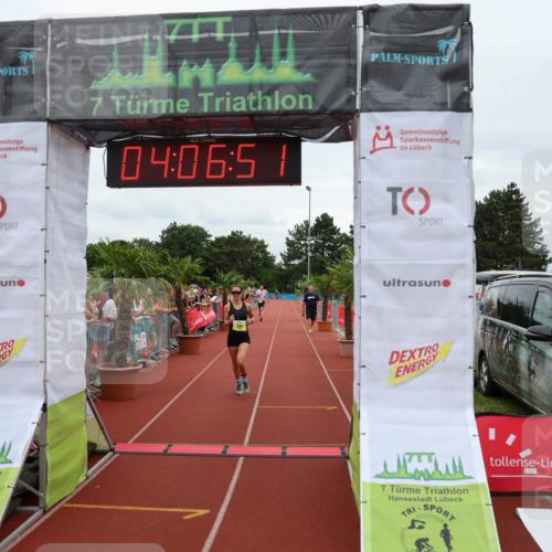 15.06.2025 - 7 Türme Triathlon Michael Strokosch http://msf.ph/oto/7974290 15.06.2025 14:06:50 Ziel 807, 928, 1074 meine-sportfotos.de