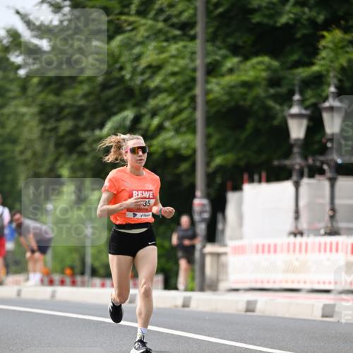 15.06.2025 - REWE Women's Run Dr. Thomas Lammeyer http://msf.ph/oto/7974340 15.06.2025 10:39:40 Laufen 35, 1111 meine-sportfotos.de