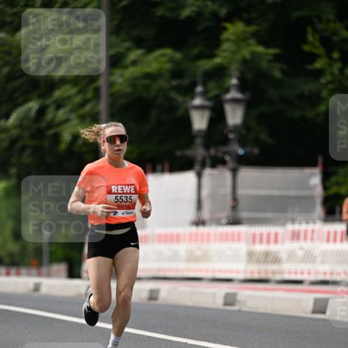 15.06.2025 - REWE Women's Run Dr. Thomas Lammeyer http://msf.ph/oto/7974360 15.06.2025 10:39:40 Laufen 5535 meine-sportfotos.de