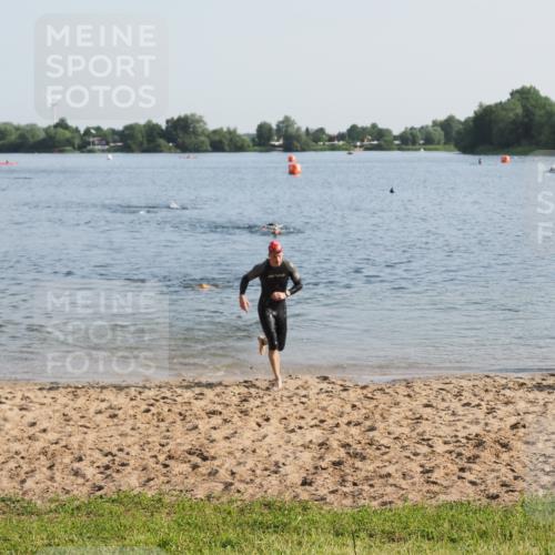 21.06.2025 - 27. Vierlanden-Triathlon MichiJ http://msf.ph/oto/7974365 15.06.2026 08:39:42 Schwimmen 59, 168 meine-sportfotos.de
