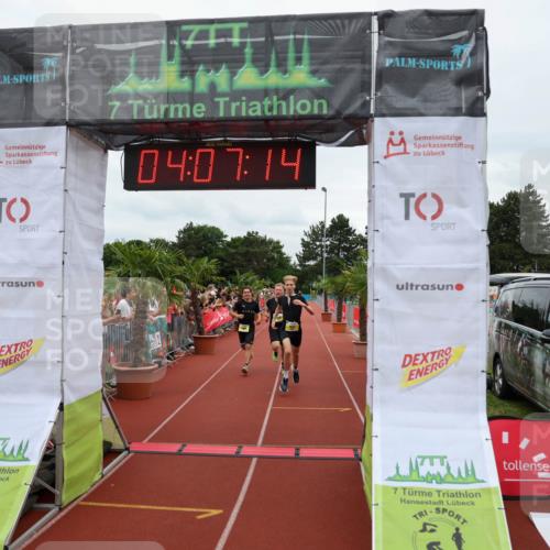 15.06.2025 - 7 Türme Triathlon Michael Strokosch http://msf.ph/oto/7974410 15.06.2025 14:07:14 Ziel 501, 1057, 1110, 1186 meine-sportfotos.de