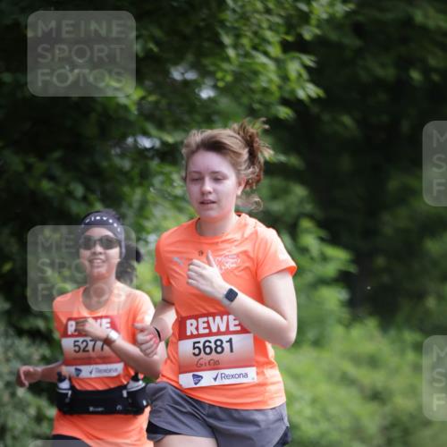 15.06.2025 - REWE Women's Run Jannik Wohlers http://msf.ph/oto/7974441 15.06.2025 10:09:13 Laufen 5277, 5681 meine-sportfotos.de