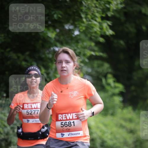 15.06.2025 - REWE Women's Run Jannik Wohlers http://msf.ph/oto/7974450 15.06.2025 10:09:13 Laufen 5277, 5681 meine-sportfotos.de