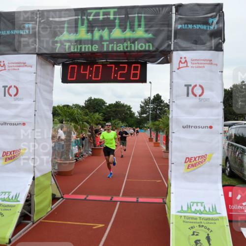15.06.2025 - 7 Türme Triathlon Michael Strokosch http://msf.ph/oto/7974475 15.06.2025 14:07:28 Ziel 667, 884, 1063 meine-sportfotos.de