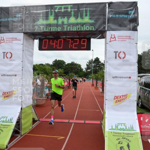 15.06.2025 - 7 Türme Triathlon Michael Strokosch http://msf.ph/oto/7974481 15.06.2025 14:07:29 Ziel 667, 884, 1063 meine-sportfotos.de