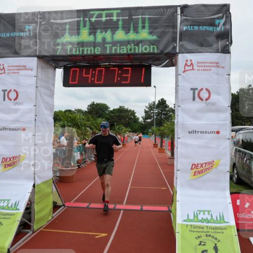 15.06.2025 - 7 Türme Triathlon Michael Strokosch http://msf.ph/oto/7974502 15.06.2025 14:07:31 Ziel 667, 884, 1063, 1197 meine-sportfotos.de