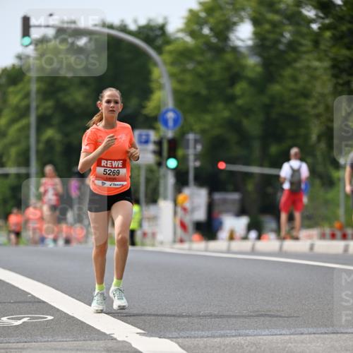 15.06.2025 - REWE Women's Run Dr. Thomas Lammeyer http://msf.ph/oto/7974504 15.06.2025 10:39:57 Laufen 5269 meine-sportfotos.de
