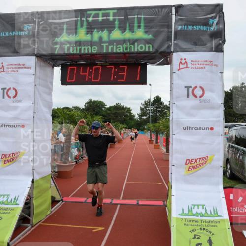 15.06.2025 - 7 Türme Triathlon Michael Strokosch http://msf.ph/oto/7974505 15.06.2025 14:07:31 Ziel 667, 884, 1063, 1197 meine-sportfotos.de