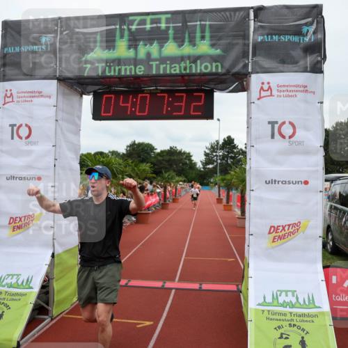15.06.2025 - 7 Türme Triathlon Michael Strokosch http://msf.ph/oto/7974514 15.06.2025 14:07:31 Ziel 667, 884, 1063, 1197 meine-sportfotos.de