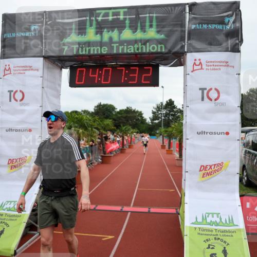 15.06.2025 - 7 Türme Triathlon Michael Strokosch http://msf.ph/oto/7974517 15.06.2025 14:07:32 Ziel 667, 884, 1063, 1091, 1197 meine-sportfotos.de