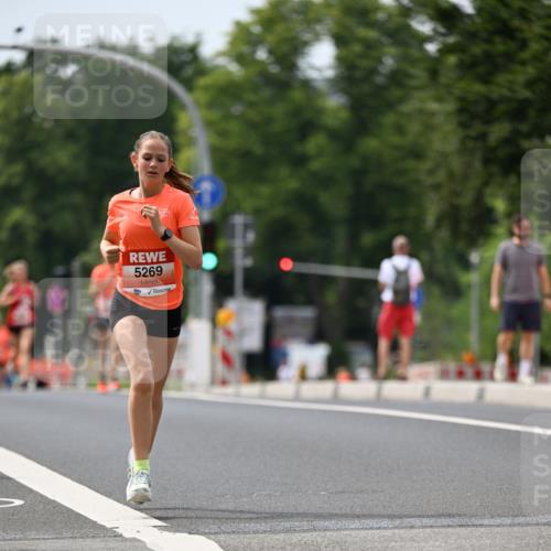 15.06.2025 - REWE Women's Run Dr. Thomas Lammeyer http://msf.ph/oto/7974518 15.06.2025 10:39:58 Laufen 5269, 711 meine-sportfotos.de
