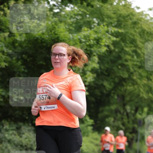 15.06.2025 - REWE Women's Run Jannik Wohlers http://msf.ph/oto/7974532 15.06.2025 10:09:15 Laufen 5574 meine-sportfotos.de