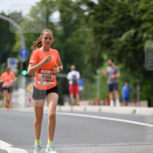 15.06.2025 - REWE Women's Run Dr. Thomas Lammeyer http://msf.ph/oto/7974549 15.06.2025 10:39:59 Laufen 5269 meine-sportfotos.de