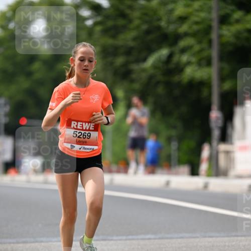 15.06.2025 - REWE Women's Run Dr. Thomas Lammeyer http://msf.ph/oto/7974572 15.06.2025 10:39:59 Laufen 5269 meine-sportfotos.de