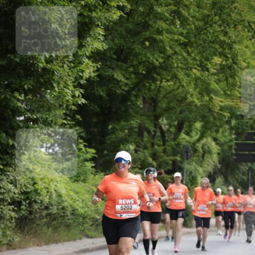 15.06.2025 - REWE Women's Run Jannik Wohlers http://msf.ph/oto/7974599 15.06.2025 10:09:27 Laufen 5202 meine-sportfotos.de