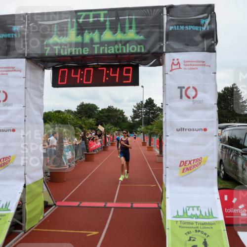 15.06.2025 - 7 Türme Triathlon Michael Strokosch http://msf.ph/oto/7974608 15.06.2025 14:07:49 Ziel 624, 853 meine-sportfotos.de