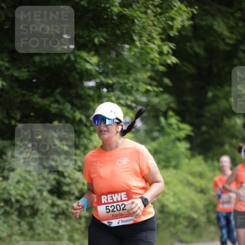 15.06.2025 - REWE Women's Run Jannik Wohlers http://msf.ph/oto/7974640 15.06.2025 10:09:28 Laufen 5202 meine-sportfotos.de
