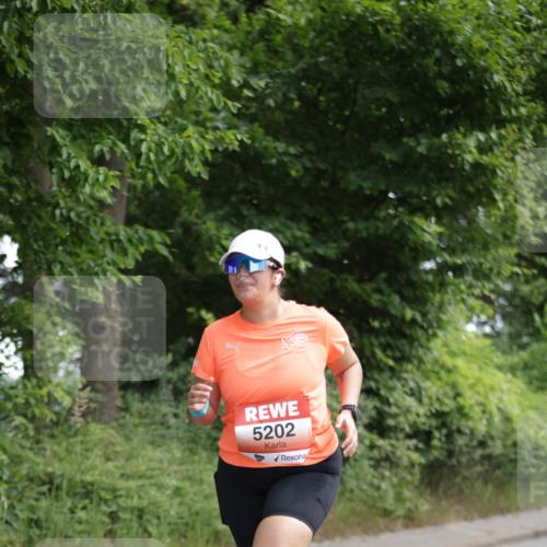 15.06.2025 - REWE Women's Run Jannik Wohlers http://msf.ph/oto/7974675 15.06.2025 10:09:29 Laufen 5202 meine-sportfotos.de