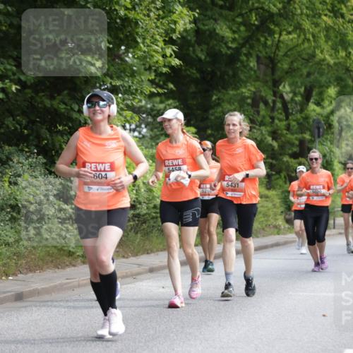 15.06.2025 - REWE Women's Run Jannik Wohlers http://msf.ph/oto/7974699 15.06.2025 10:09:32 Laufen 604, 5458, 5431, 5216, 5020, 5021, 518 meine-sportfotos.de