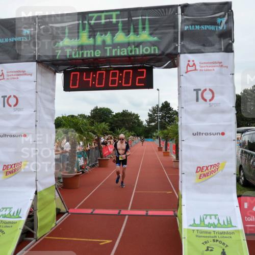 15.06.2025 - 7 Türme Triathlon Michael Strokosch http://msf.ph/oto/7974708 15.06.2025 14:08:02 Ziel 490, 565, 933, 1134 meine-sportfotos.de
