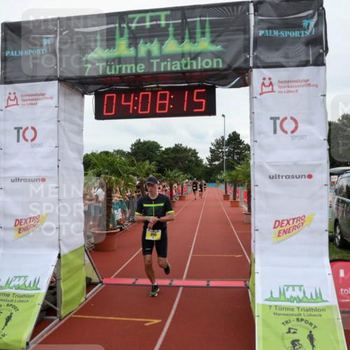 15.06.2025 - 7 Türme Triathlon Michael Strokosch http://msf.ph/oto/7974763 15.06.2025 14:08:15 Ziel 899 meine-sportfotos.de