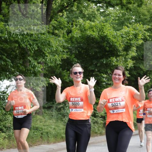 15.06.2025 - REWE Women's Run Jannik Wohlers http://msf.ph/oto/7974776 15.06.2025 10:09:38 Laufen 5216, 5020, 5021, 51, 55 meine-sportfotos.de