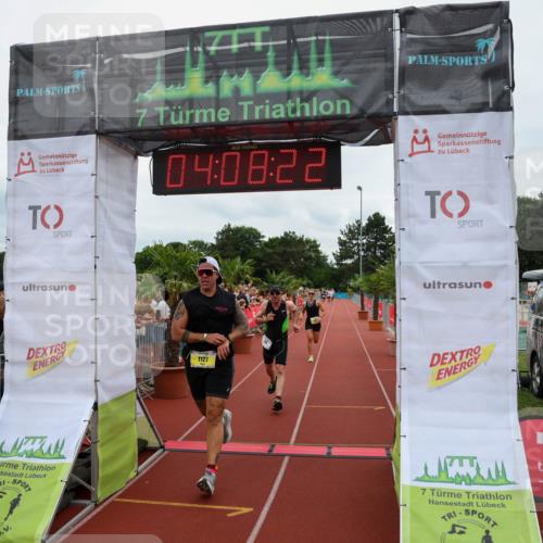 15.06.2025 - 7 Türme Triathlon Michael Strokosch http://msf.ph/oto/7974811 15.06.2025 14:08:22 Ziel 194, 899, 1127, 1138 meine-sportfotos.de