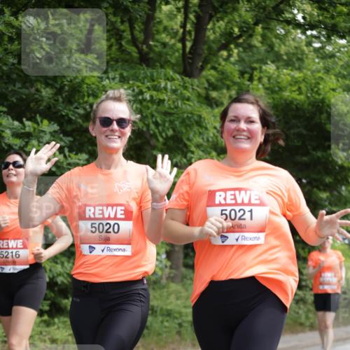 15.06.2025 - REWE Women's Run Jannik Wohlers http://msf.ph/oto/7974835 15.06.2025 10:09:39 Laufen 5020, 5216, 5021 meine-sportfotos.de