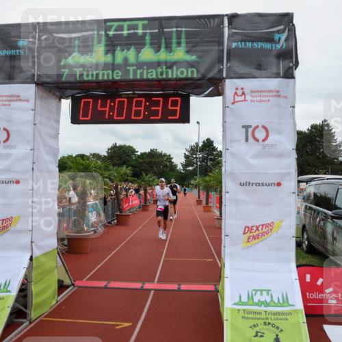 15.06.2025 - 7 Türme Triathlon Michael Strokosch http://msf.ph/oto/7974904 15.06.2025 14:08:38 Ziel 325, 375, 541, 895, 1147 meine-sportfotos.de