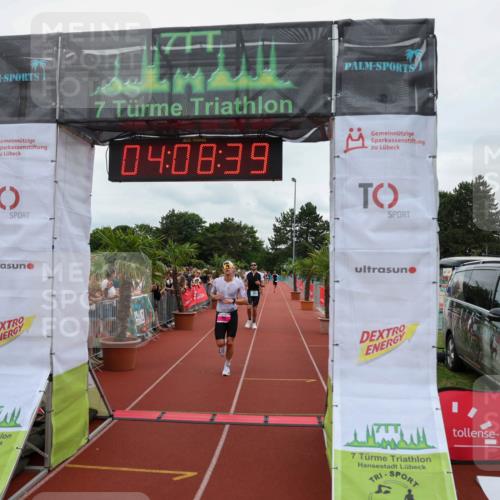 15.06.2025 - 7 Türme Triathlon Michael Strokosch http://msf.ph/oto/7974911 15.06.2025 14:08:39 Ziel 325, 375, 541, 895, 1147 meine-sportfotos.de