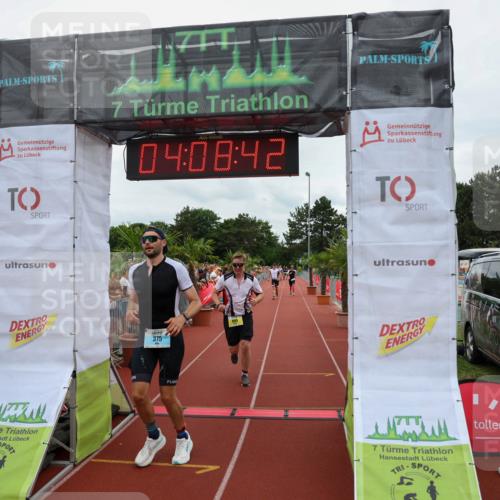 15.06.2025 - 7 Türme Triathlon Michael Strokosch http://msf.ph/oto/7974943 15.06.2025 14:08:42 Ziel 325, 375, 895 meine-sportfotos.de