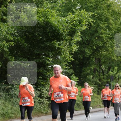 15.06.2025 - REWE Women's Run Jannik Wohlers http://msf.ph/oto/7974962 15.06.2025 10:09:46 Laufen 5005, 5321 meine-sportfotos.de