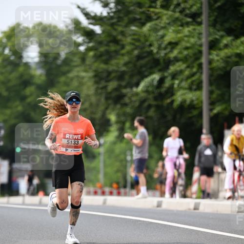15.06.2025 - REWE Women's Run Dr. Thomas Lammeyer http://msf.ph/oto/7974977 15.06.2025 10:40:23 Laufen 5133 meine-sportfotos.de