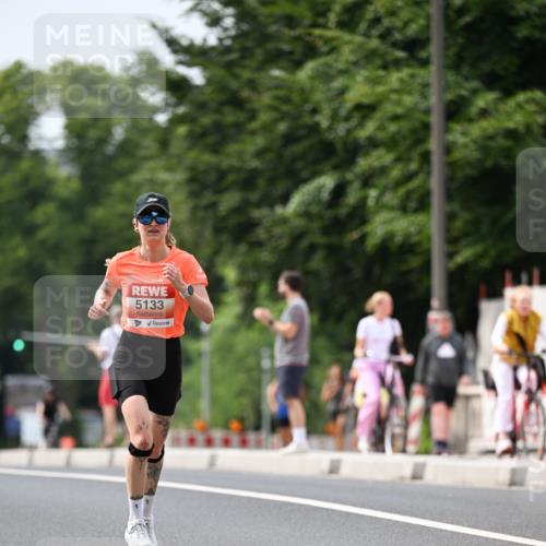 15.06.2025 - REWE Women's Run Dr. Thomas Lammeyer http://msf.ph/oto/7974982 15.06.2025 10:40:23 Laufen 5133 meine-sportfotos.de