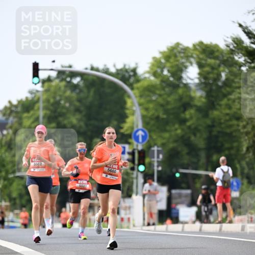 15.06.2025 - REWE Women's Run Dr. Thomas Lammeyer http://msf.ph/oto/7975023 15.06.2025 10:40:26 Laufen 5562, 5660 meine-sportfotos.de