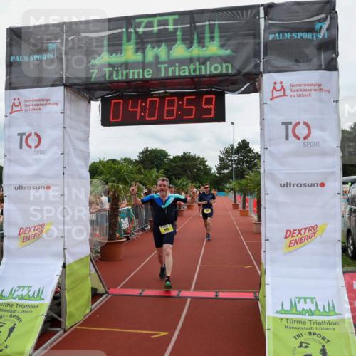 15.06.2025 - 7 Türme Triathlon Michael Strokosch http://msf.ph/oto/7975076 15.06.2025 14:08:59 Ziel 583, 717, 860, 953 meine-sportfotos.de