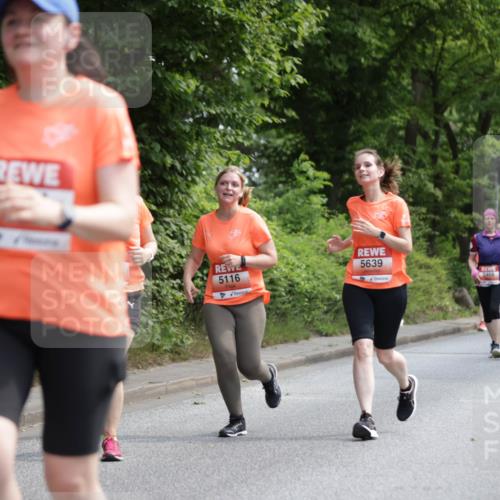 15.06.2025 - REWE Women's Run Jannik Wohlers http://msf.ph/oto/7975126 15.06.2025 10:09:56 Laufen 5116, 5639, 5468, 440 meine-sportfotos.de