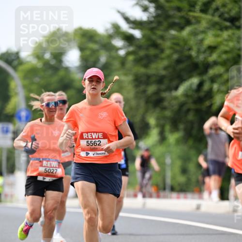 15.06.2025 - REWE Women's Run Dr. Thomas Lammeyer http://msf.ph/oto/7975193 15.06.2025 10:40:31 Laufen 5027, 5562 meine-sportfotos.de