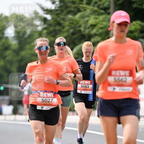 15.06.2025 - REWE Women's Run Dr. Thomas Lammeyer http://msf.ph/oto/7975246 15.06.2025 10:40:32 Laufen 5027, 5063, 5562 meine-sportfotos.de