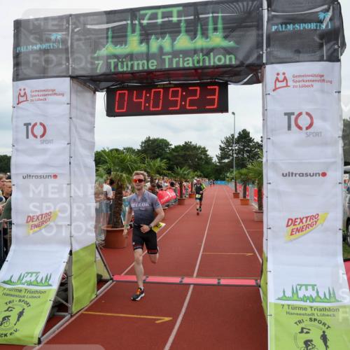 15.06.2025 - 7 Türme Triathlon Michael Strokosch http://msf.ph/oto/7975257 15.06.2025 14:09:23 Ziel 782, 797, 910 meine-sportfotos.de